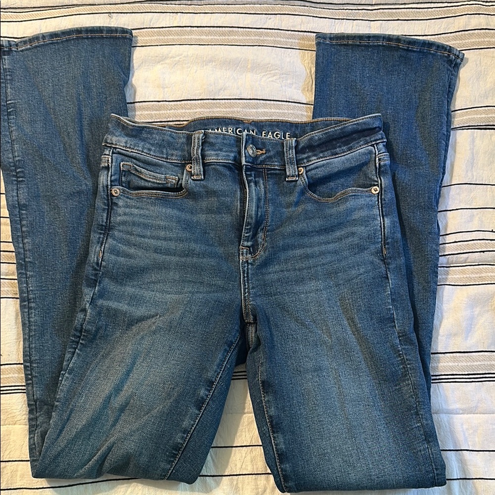 American Eagle Flair Jeans
